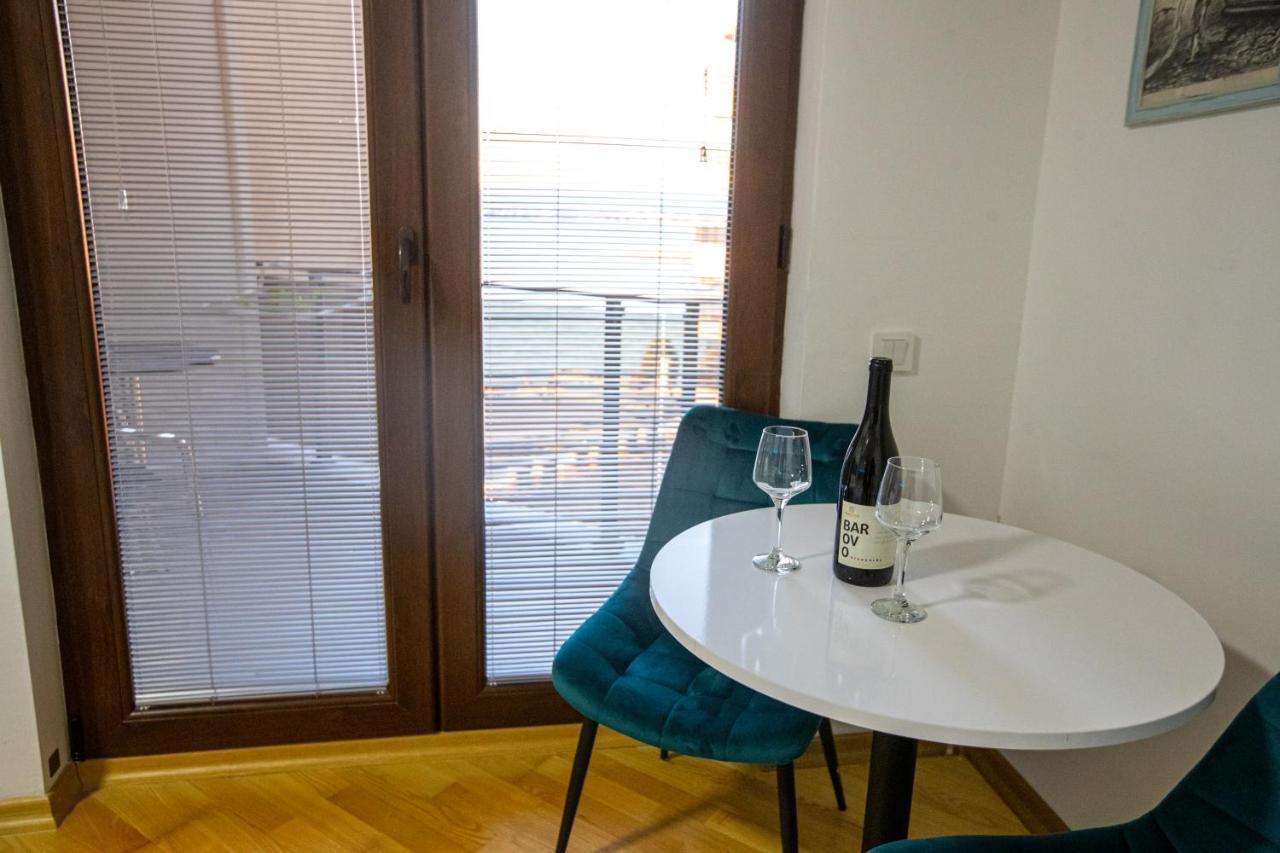 Park Queens Apartments Ohrid Luaran gambar